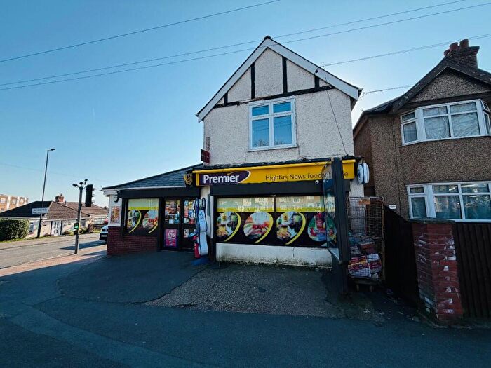 2 Bedroom Maisonette To Rent In Bursledon Road, Southampton, Hampshire, SO19