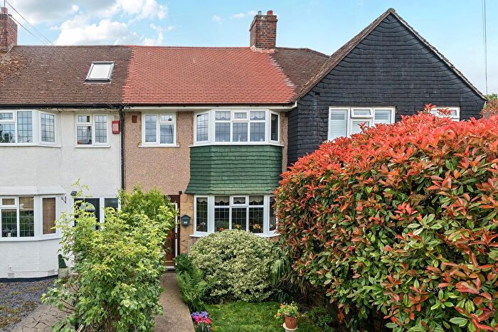 3 Bedroom Terraced House For Sale In Jevington Way, Lee, SE12
