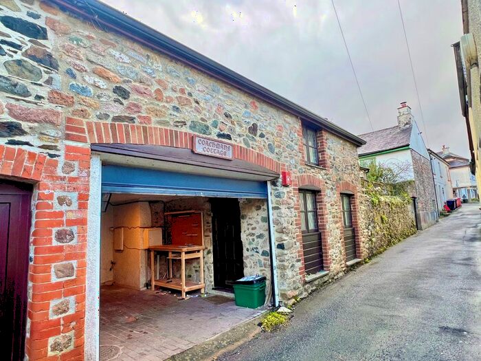 2 Bedroom Cottage To Rent In South Brent, Devon, TQ10