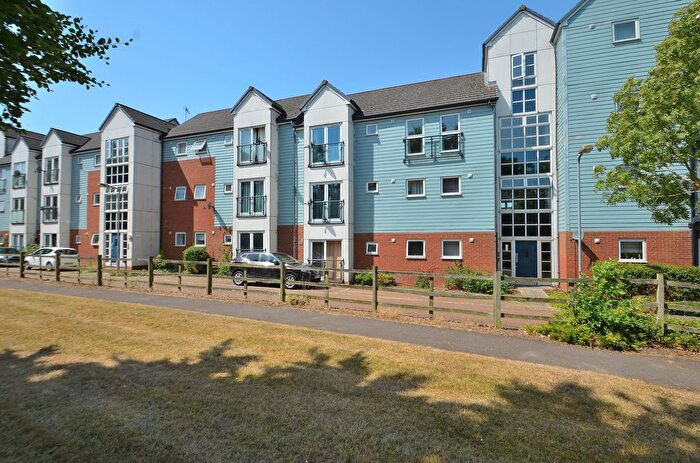 2 Bedroom Flat To Rent In Bridge Hook Close, Wolverton Mill, MK12