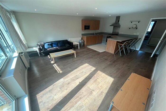 2 Bedroom Flat To Rent In Vizi, London - Energy Rating B, N7