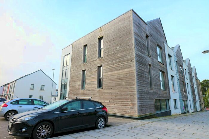 1 Bedroom Flat To Rent In Brunton Road, Pool, Redruth, TR15