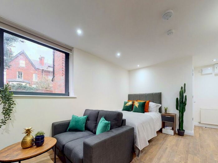 Studio To Rent In Hyde Terrace, Leeds, West Yorkshire, LS2