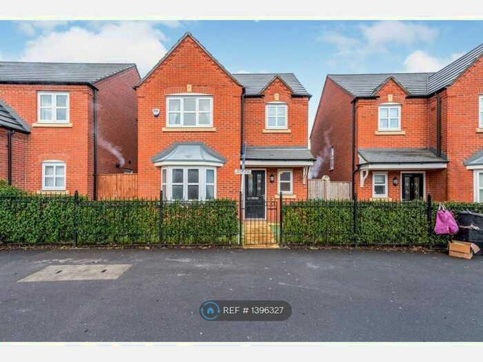 4 Bedroom Detached House To Rent In City Road, St. Helens, WA10