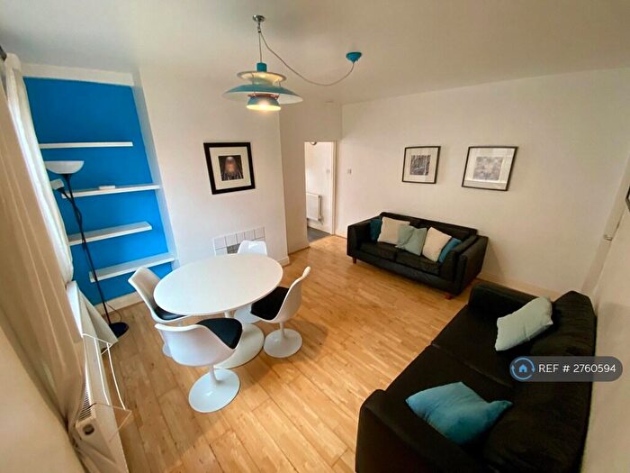 3 Bedroom Semi Detached House To Rent In Larges Street, Derby, DE1