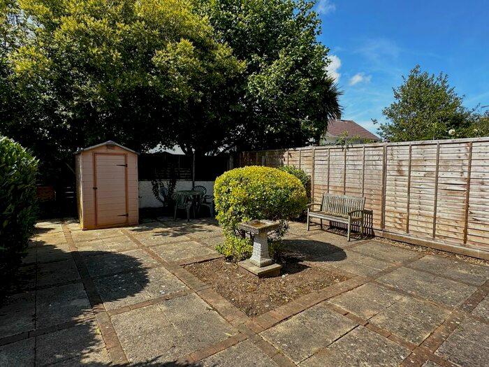 3 Bedroom Terraced House For Sale In Grenville Gardens, Dibden Purlieu