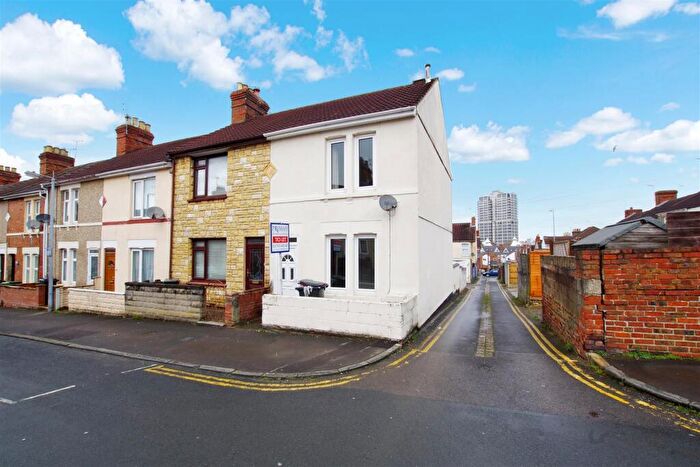 2 Bedroom Terraced House To Rent In Whitehead Street, Town Centre, Swindon, SN1