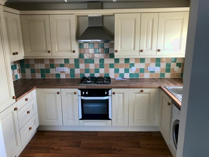 2 Bedroom Flat To Rent In Jadeana Court, St Austell, PL25