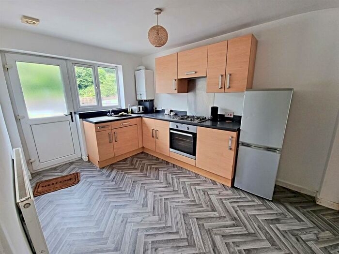 3 Bedroom Terraced House To Rent In Vaughan Street, Pwllgwaun, CF37