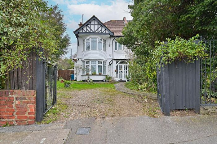 4 Bedroom Semi Detached House For Sale In Roxborough Avenue, Harrow, Middlesex, HA1
