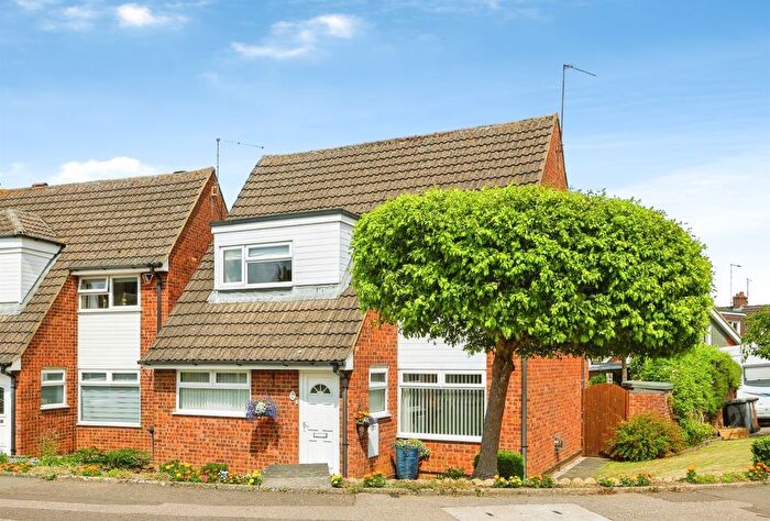 3 Bedroom Detached House For Sale In Cottingham Drive, Moulton, Northampton, NN3