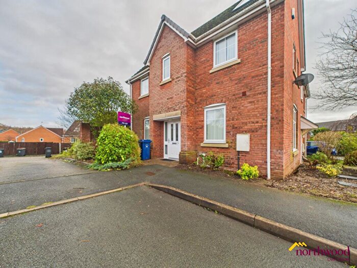 3 Bedroom Semi-Detached House To Rent In Sutton Avenue, Heritage Park, Newcastle-under-Lyme, ST5