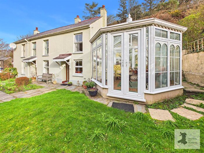 3 Bedroom Detached House For Sale In Llangrannog, Llandysul, SA44