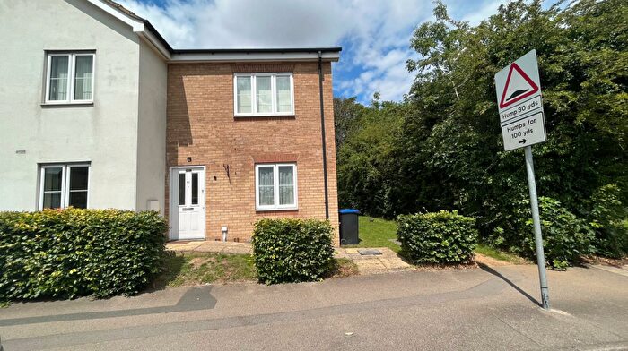 2 Bedroom Flat To Rent In Grange Road, Northampton, NN3