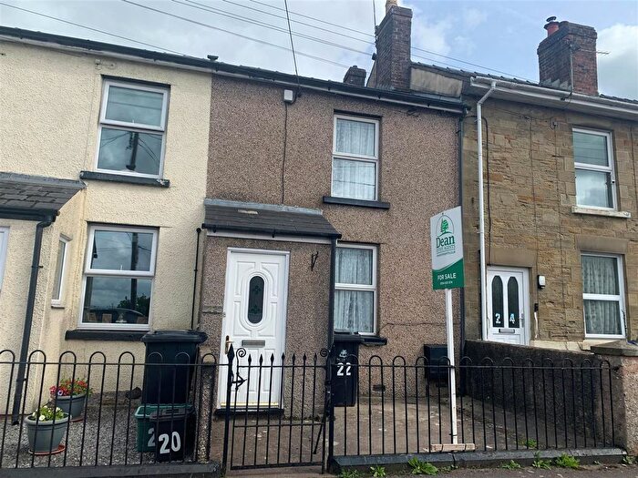 3 Bedroom Cottage For Sale In Pembroke Street, Cinderford, GL14
