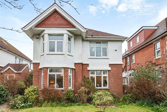 5 Bedroom Property For Sale In Victoria Avenue, Swanage, BH19