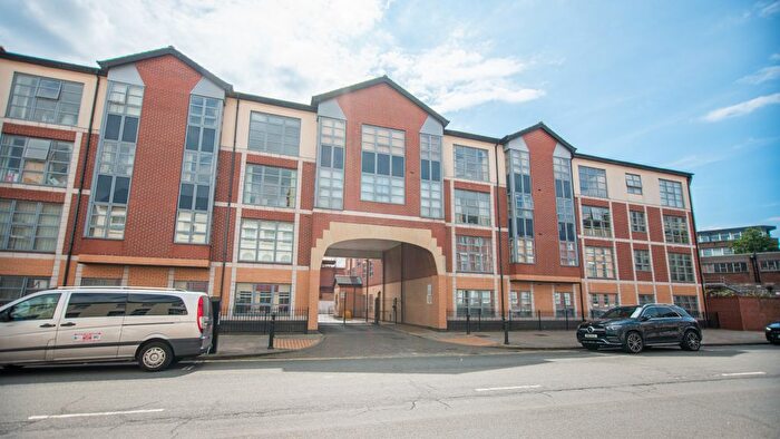 2 Bedroom Flat To Rent In Wright Street, Kingston Upon Hull, HU2