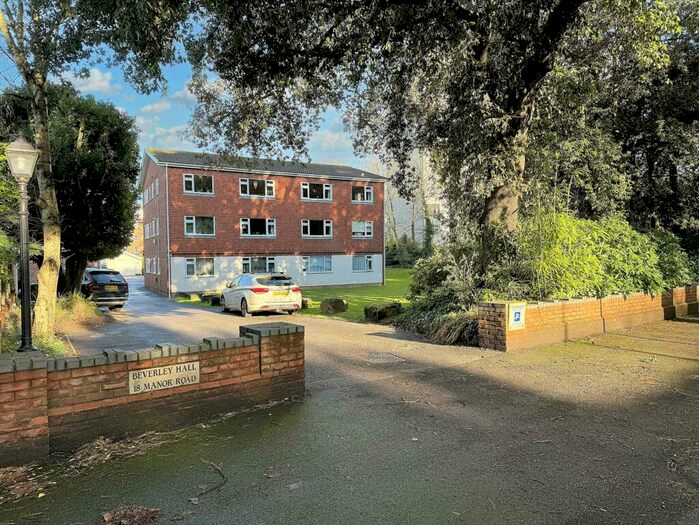 2 Bedroom Flat To Rent In East Cliff Location! Manor Road, Bournemouth, BH1