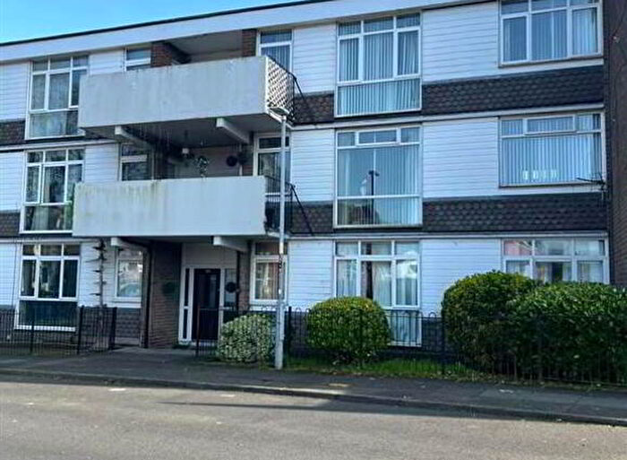 2 Bedroom Apartments For Sale In E Upper Lisburn Road, Belfast, BT10