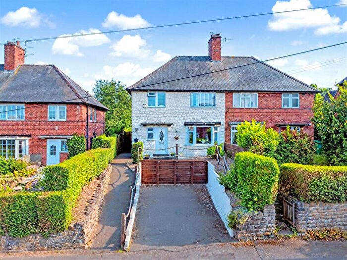 3 Bedroom Semi Detached House For Sale In Flintham Drive, Nottingham, NG5