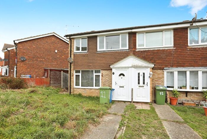 3 Bedroom End Of Terrace House For Sale In Bucklers Close, Warden, Sheerness, Kent, ME12