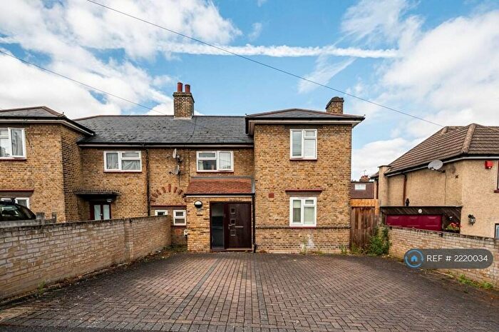 3 Bedroom Semi-Detached House To Rent In Mascalls Road, London, SE7