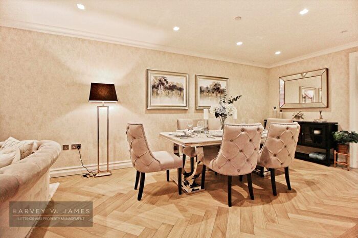 2 Bedroom Apartment To Rent In Kidderpore Avenue, London, NW3