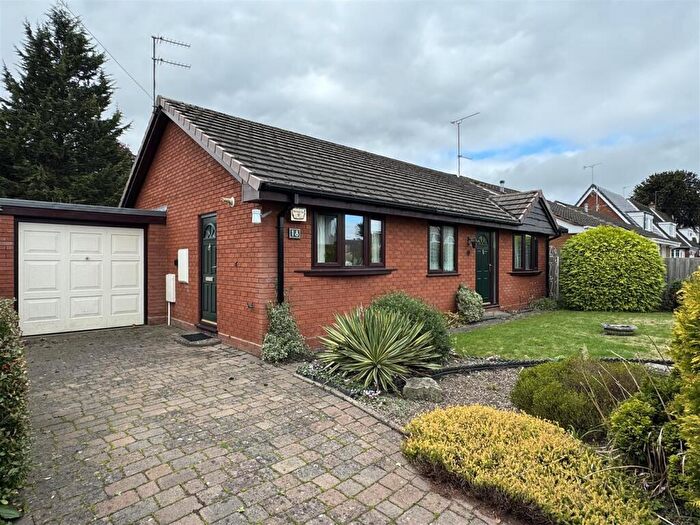 2 Bedroom Detached Bungalow For Sale In Osmaston Road, Stourbridge, DY8