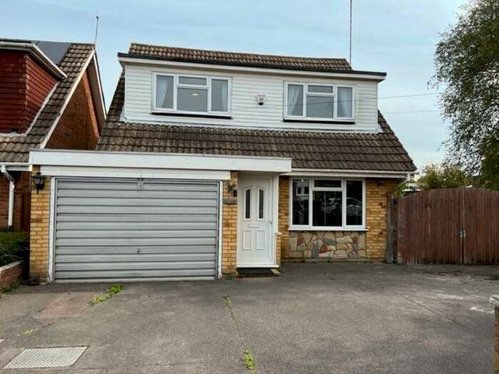 3 Bedroom House To Rent In Laindon, Basildon, SS15