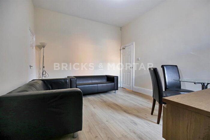 2 Bedroom Flat To Rent In Cavendish Road, Jesmond, NE2