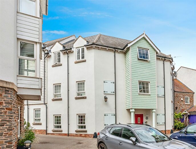 2 Bedroom Flat To Rent In Eastcliff, Portishead, BS20