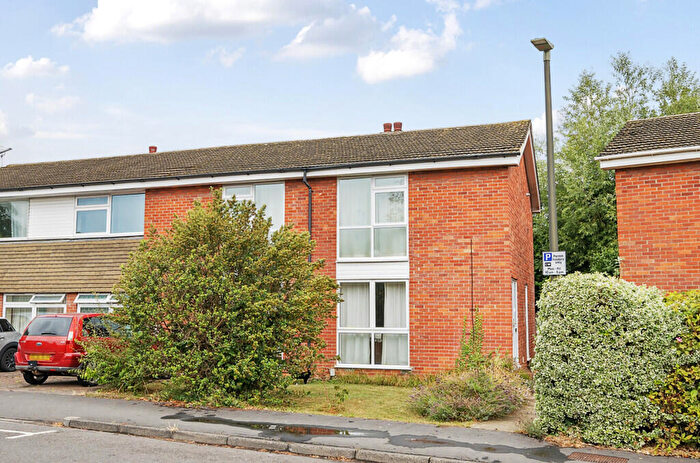 2 Bedroom Apartment For Sale In Harefields, Oxford, Oxfordshire, OX2