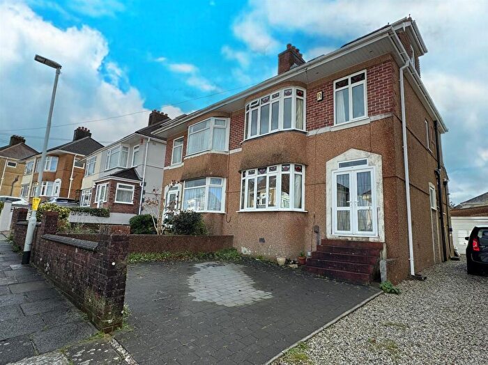 3 Bedroom Semi Detached House For Sale In Higher Compton, Plymouth, PL3