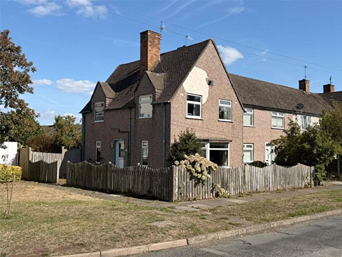 3 Bedroom Semi-Detached House For Sale In Sandfield Road, Woodchurch, Wirral, Merseyside, CH49