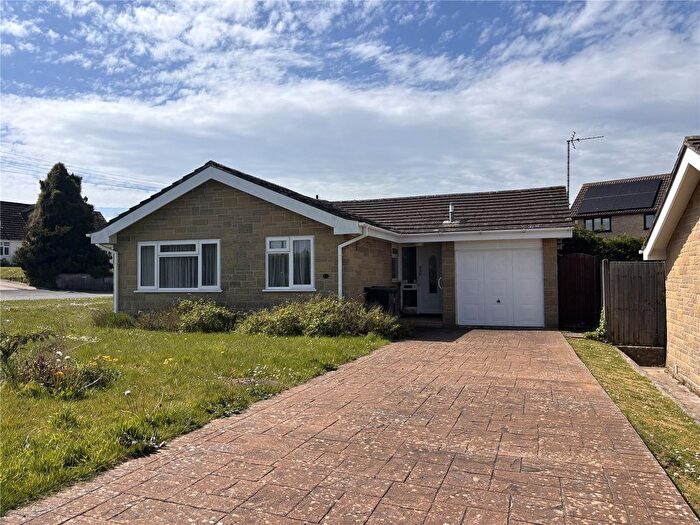 2 Bedroom Bungalow For Sale In Uplands, Yetminster, Sherborne, Dorset, DT9