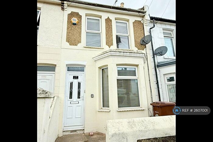 3 Bedroom Terraced House To Rent In Milton Road, Gillingham, ME7