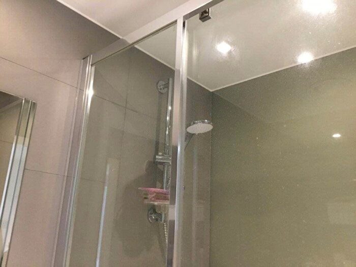 1 Bedroom Flat To Rent In Queningate Court, Canterbury - Ref, CT1