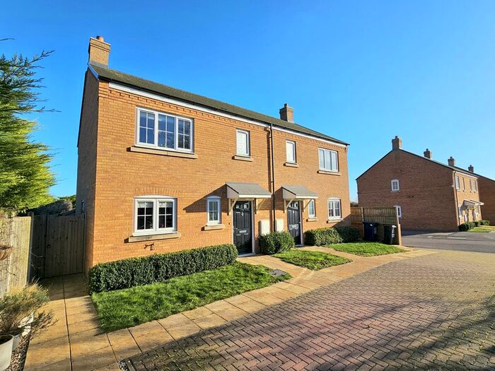 3 Bedroom Semi-Detached House For Sale In Ermine Street, Caxton, Cambridge, CB23