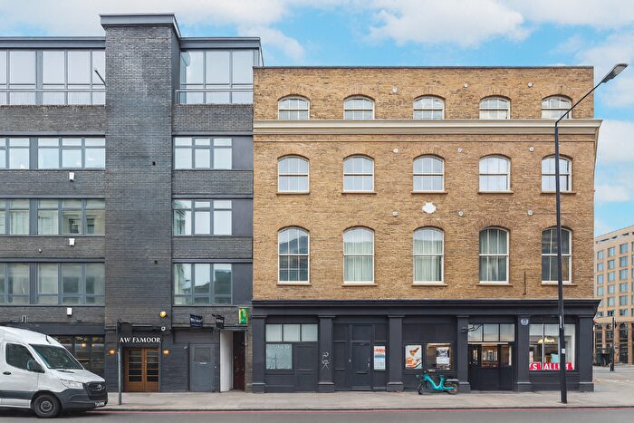 2 Bedroom Flat To Rent In Commercial Street, London, E1