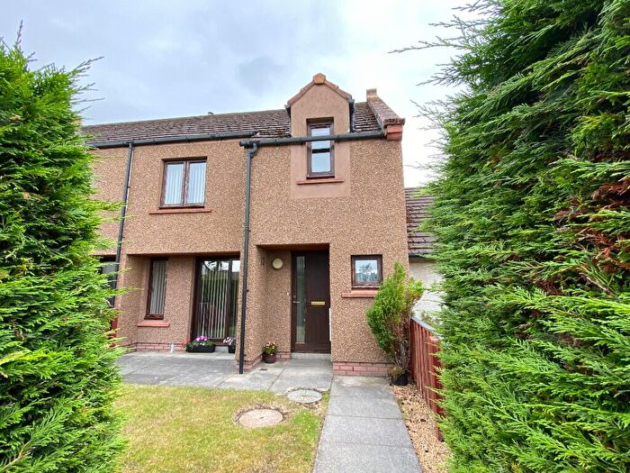 3 Bedroom Terraced House For Sale In Elizabeth Gardens, Dornoch, Sutherland, IV25