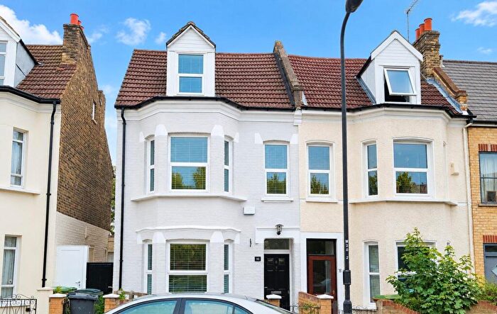 4 Bedroom House To Rent In Wiverton Road, Sydenham, London, SE26