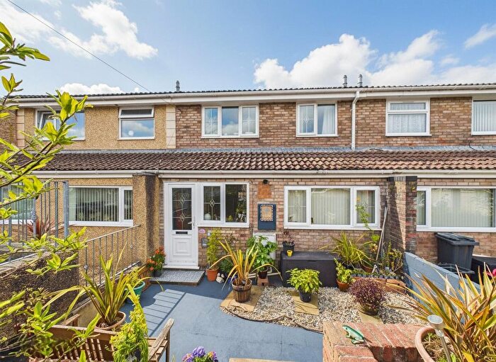 3 Bedroom Terraced House For Sale In Mackworth Drive, Cimla, Neath, SA11