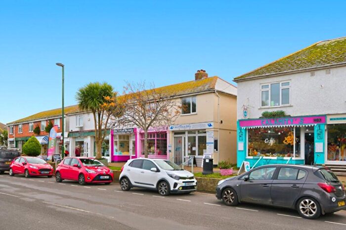 2 Bedroom Flat To Rent In The Parade, East Wittering, PO20