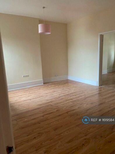 2 Bedroom Flat To Rent In Station Road, Harrow, HA1