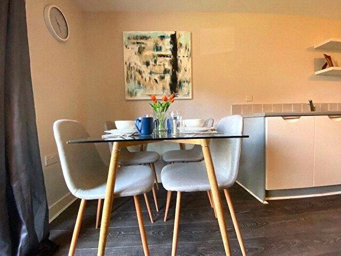 2 Bedroom Apartment To Rent In Slater House, Woden Street, Salford, M5