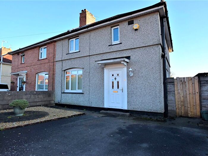 3 Bedroom Property To Rent In Throgmorton Road, Bristol, BS4