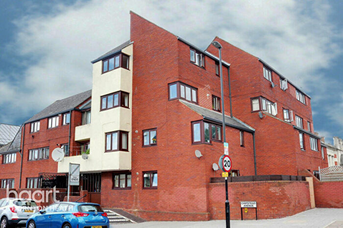 2 Bedroom Apartment For Sale In Chipstead Avenue, Thornton Heath, CR7