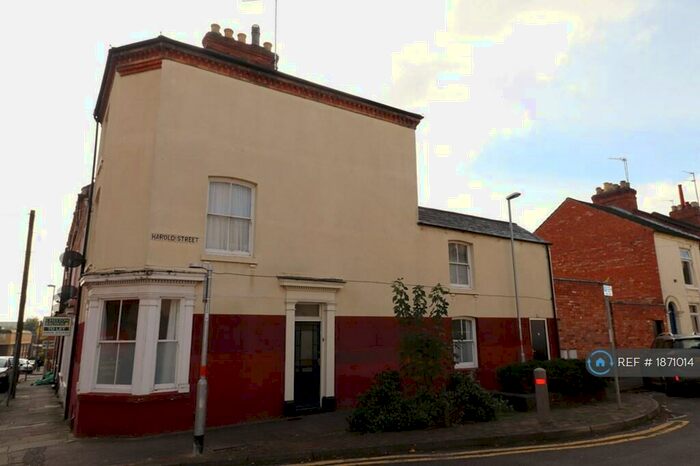 2 Bedroom Flat To Rent In Harold Street, Northampton, NN1