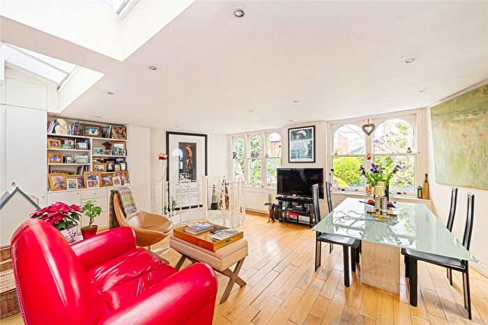 6 Bedroom Terraced House For Sale In Lonsdale Road, Barnes, SW13