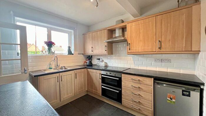 2 Bedroom Semi-Detached House For Sale In South View, Broughton, DN20